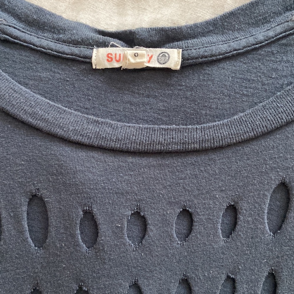Sundry Tshirt - Picture 3 of 3